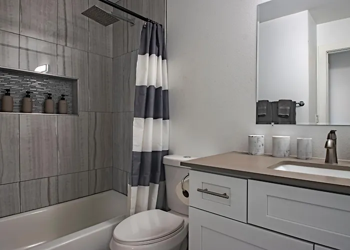 Fabulous 3bedroom - Mins To Old Town, Honorhealth & Mayo Clinic Apartment Scottsdale